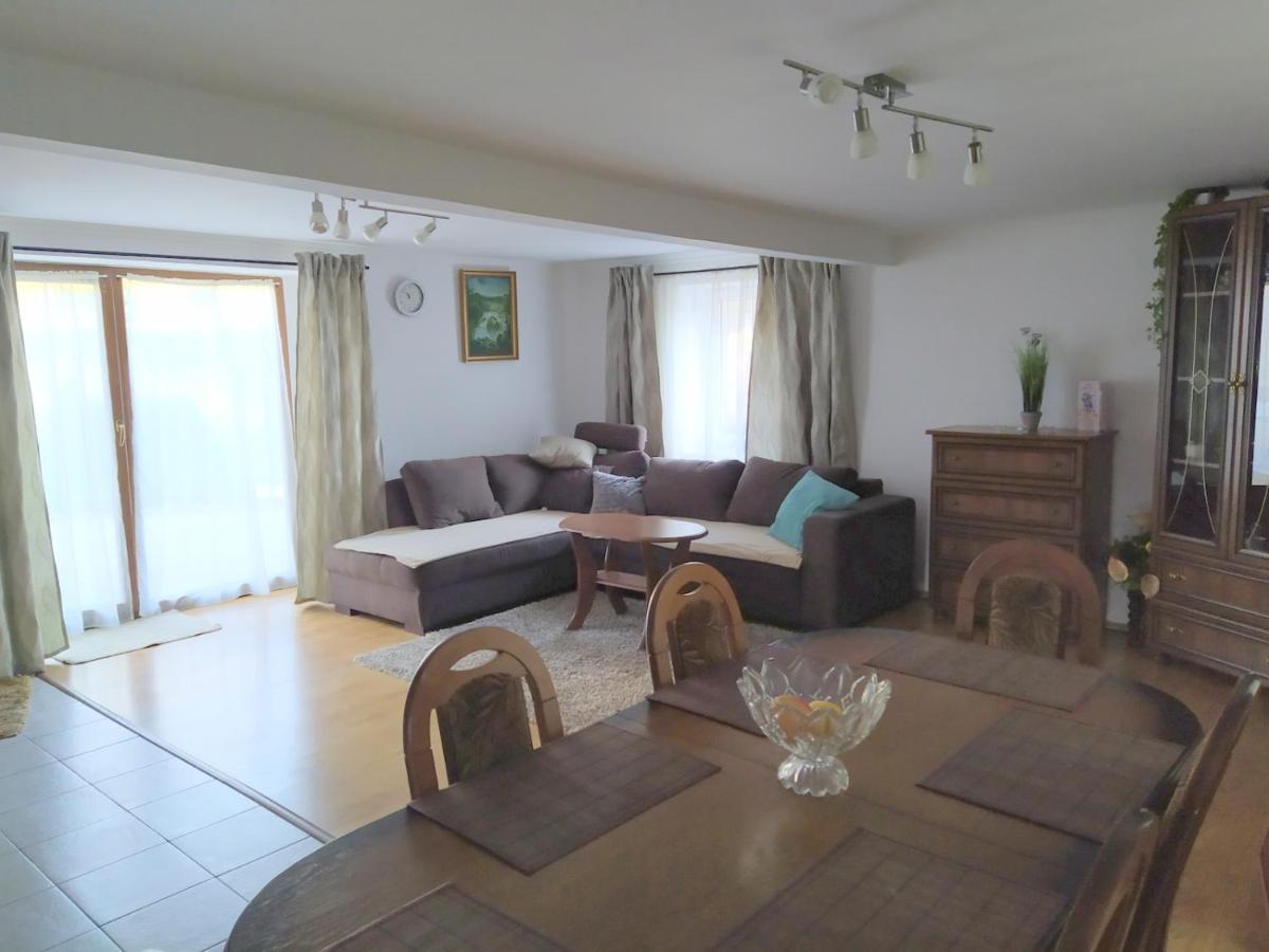 Ubytovanie pod Červeným kameňom Malé Karpaty Pila  Exterior foto